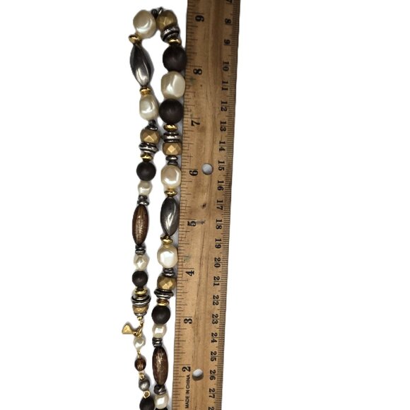 2 Sets of Necklaces 1-Chunky Beads LCi 9" & 1-Small Black Beads 24" - Picture 7 of 12